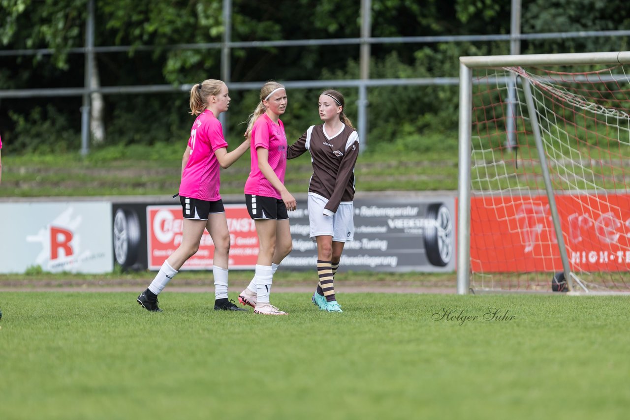 Bild 589 - Loewinnen Cup